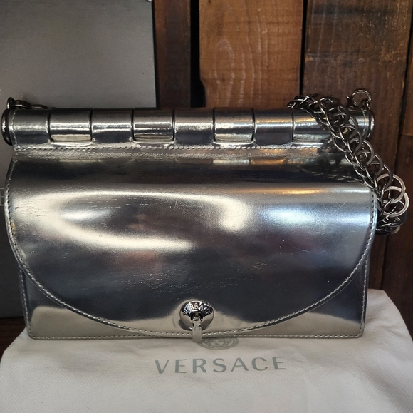 Versace Silver Mirrored Leather Flap Chain Shoulder Bag - Picture 5 of 16